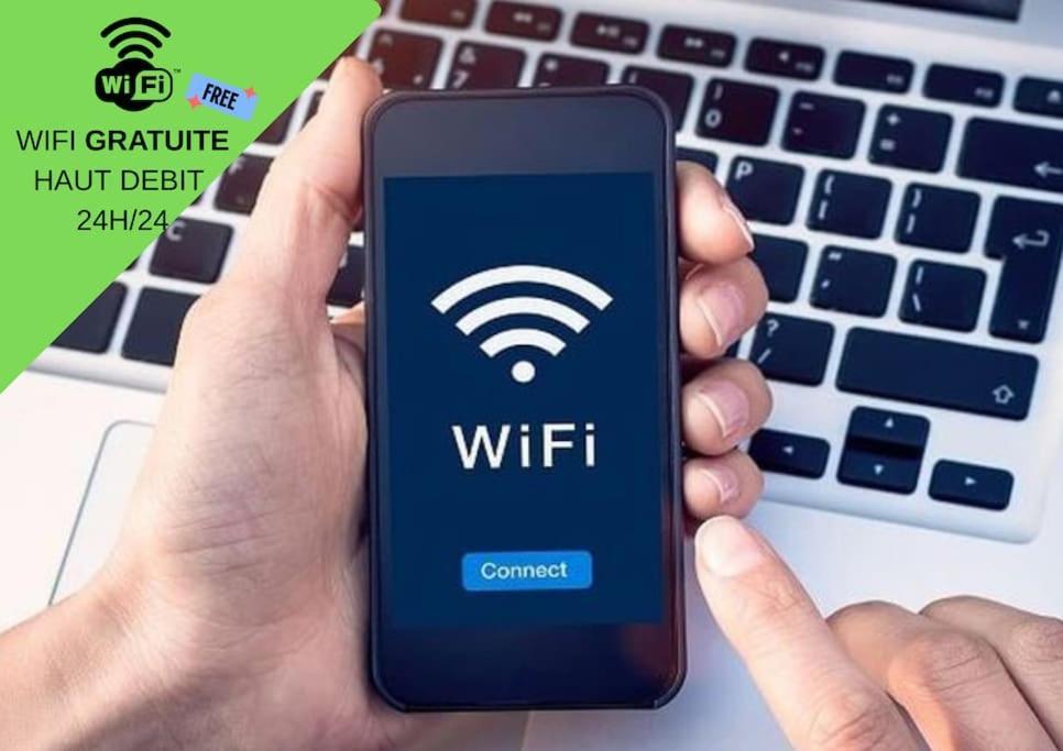 Coquet Studio Tout Equipe Centre Ville Wifi 2Pers Saint-Quentin  Bagian luar foto